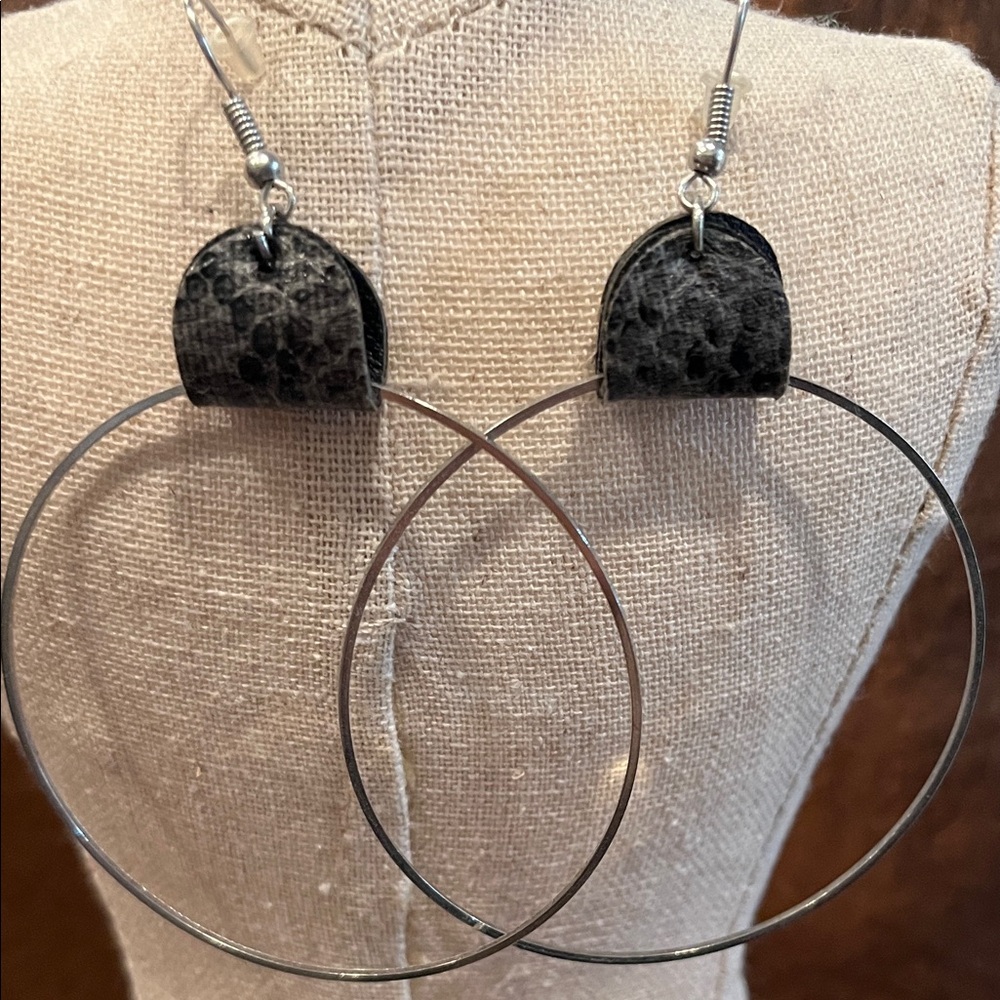 Elegant Silver Hoop Earrings